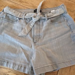 Banana Republic Factory Size 32/14 Gray High Rise Belted Front Jean Shorts